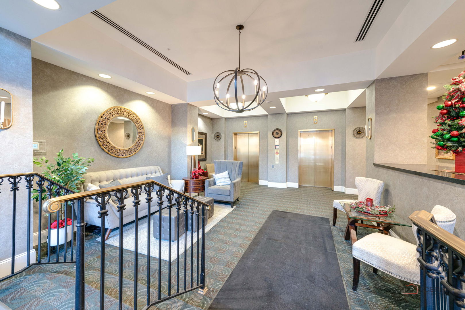 44 N Vail Avenue #613, Arlington Heights, IL 60005