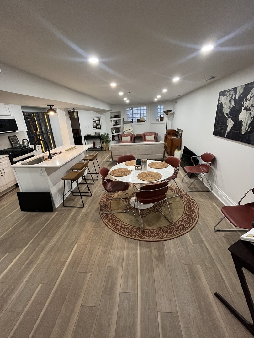 6617 S Minerva Avenue #G, Chicago, IL 60637