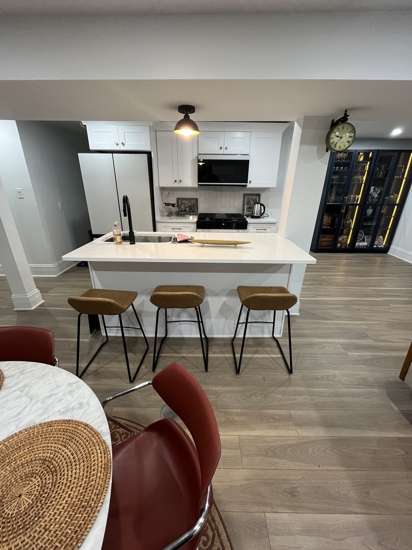 6617 S Minerva Avenue #G, Chicago, IL 60637