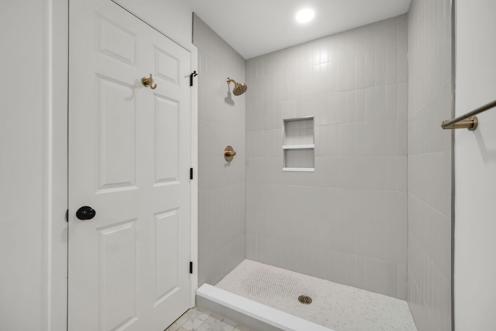 137 Julie Drive, Glenview, IL 60025