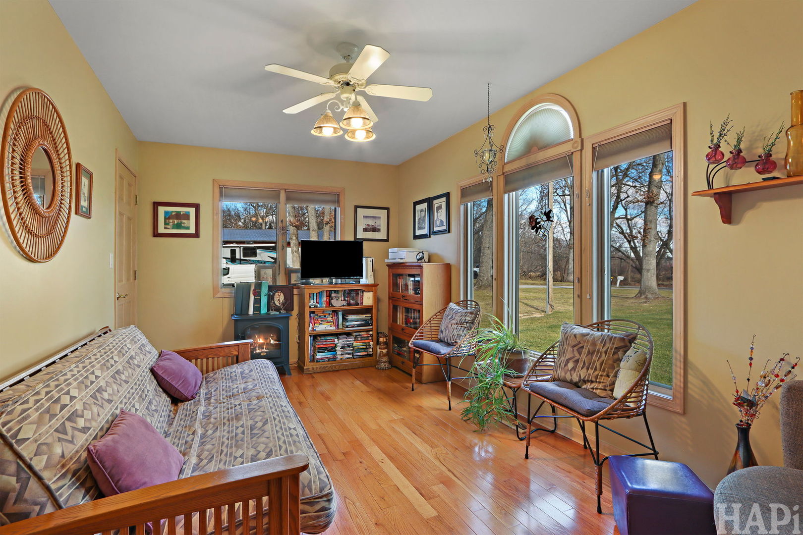 4505 GIANT OAK Drive, McHenry, IL 60050