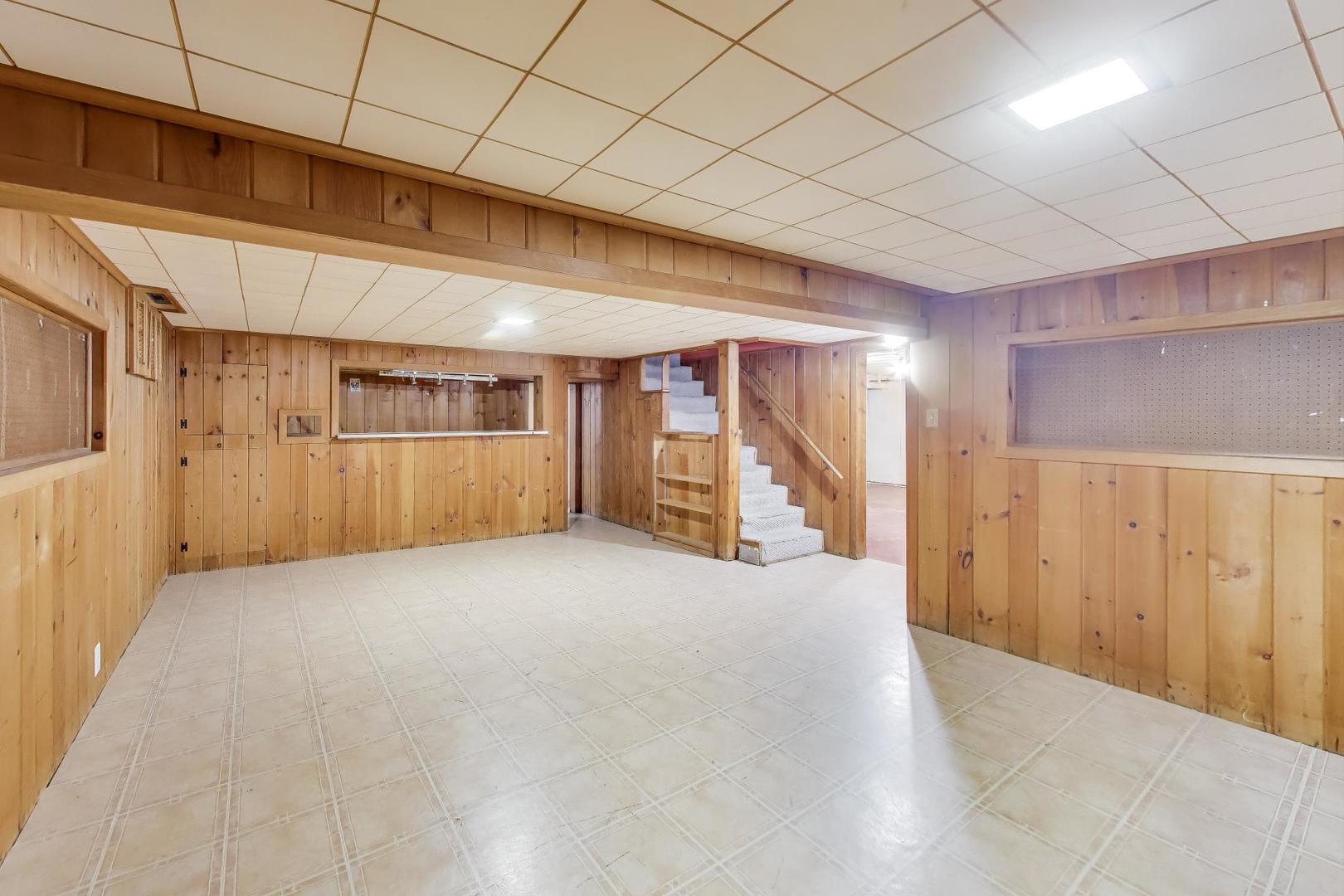 427 Tiffany Drive, Waukegan, IL 60085