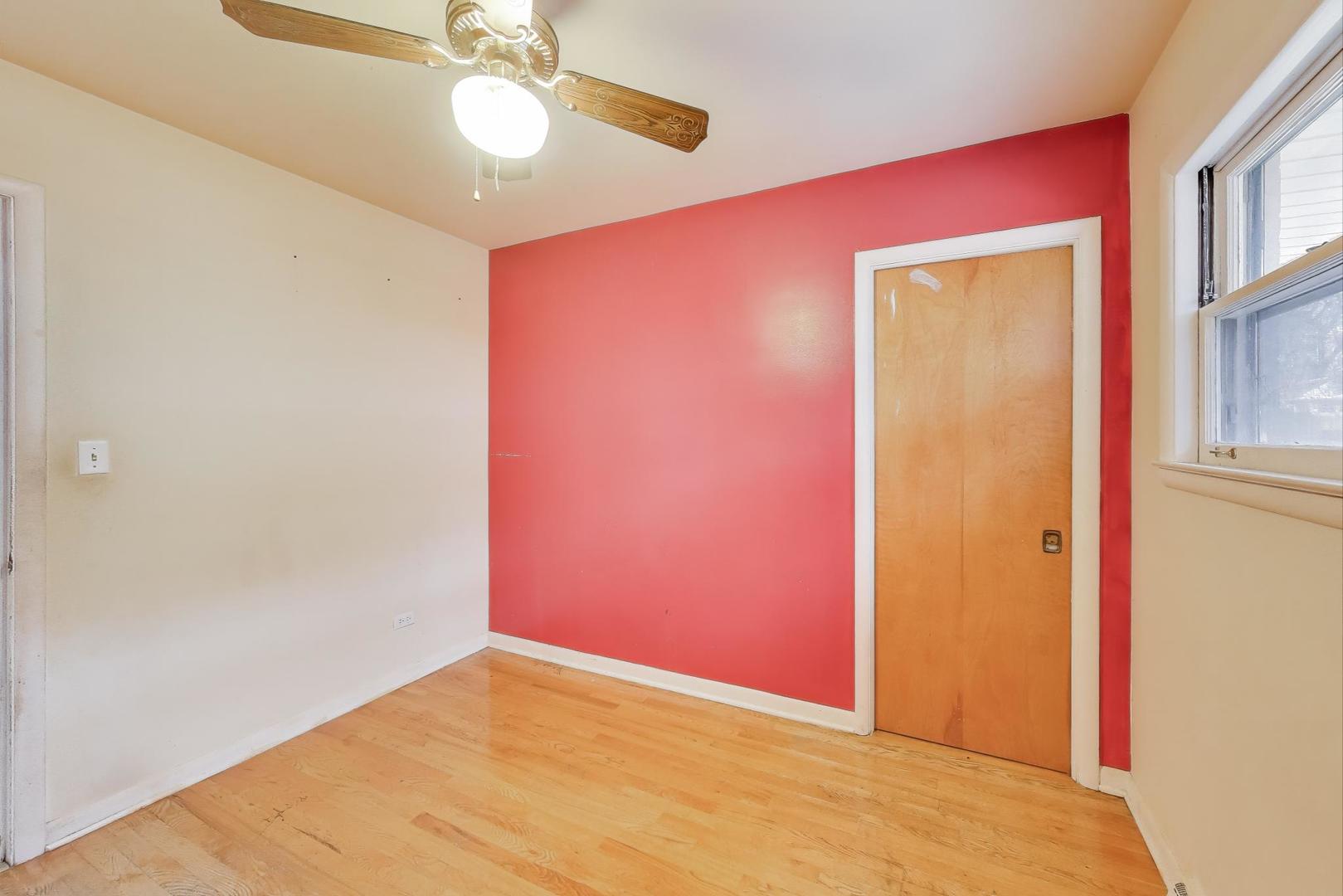 427 Tiffany Drive, Waukegan, IL 60085