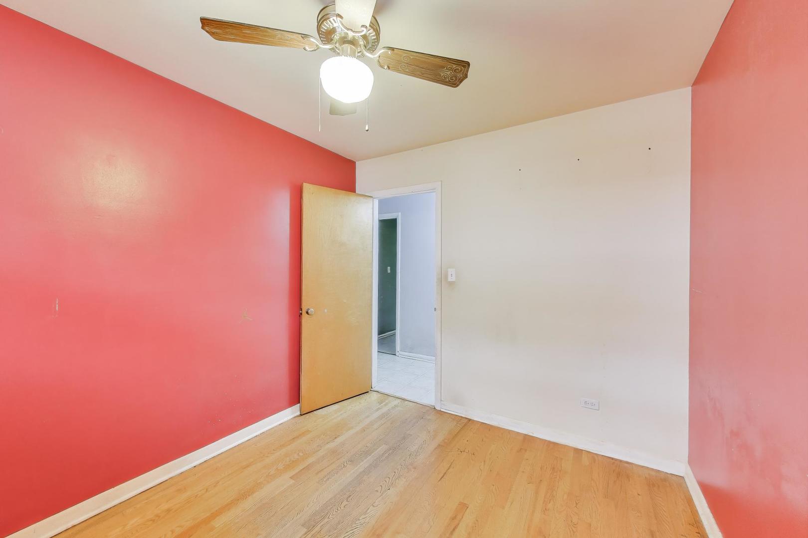 427 Tiffany Drive, Waukegan, IL 60085