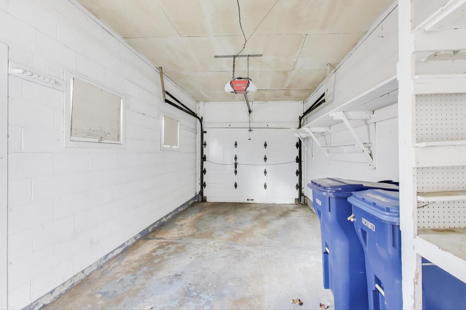 427 Tiffany Drive, Waukegan, IL 60085