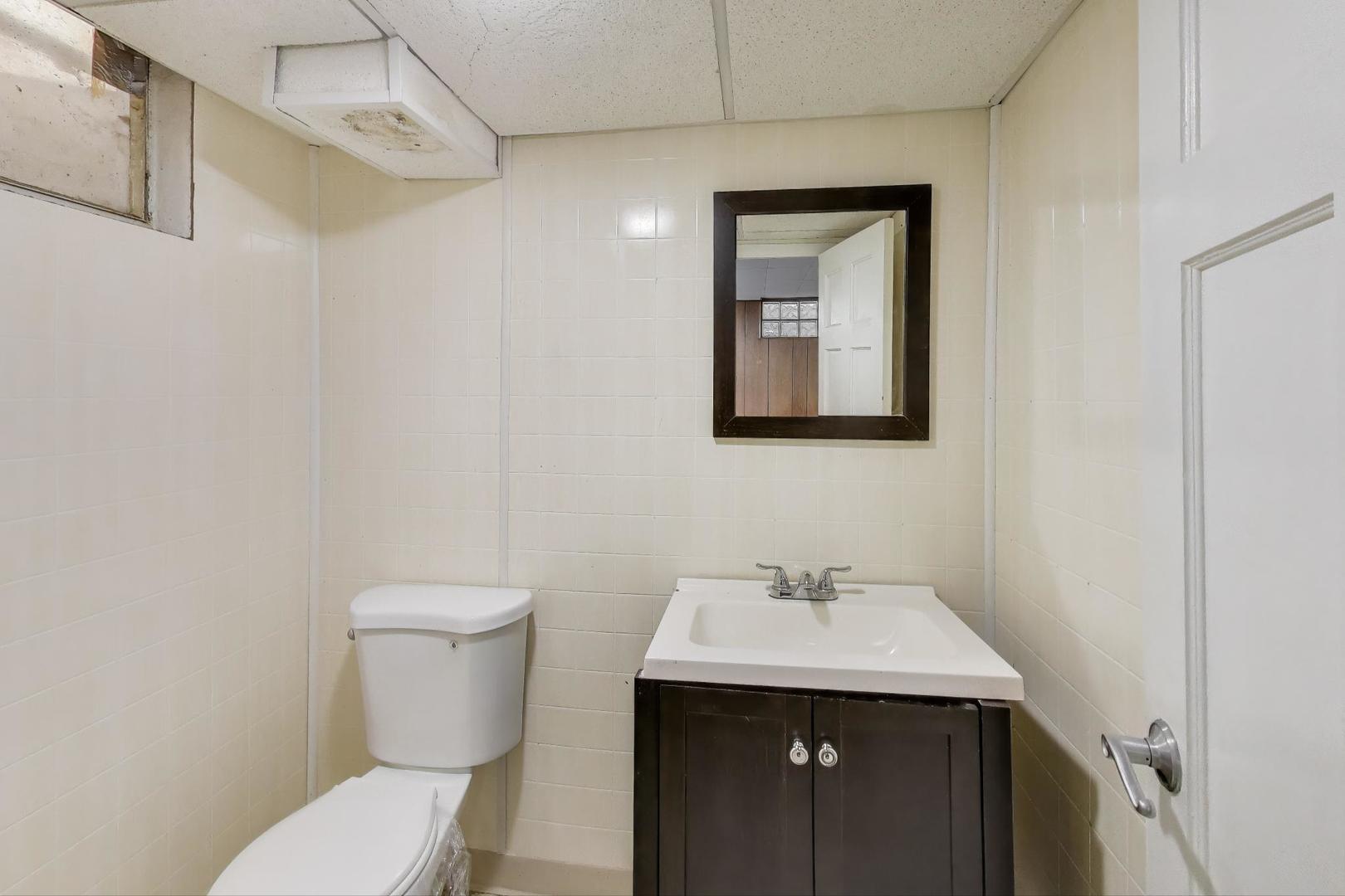 427 Tiffany Drive, Waukegan, IL 60085