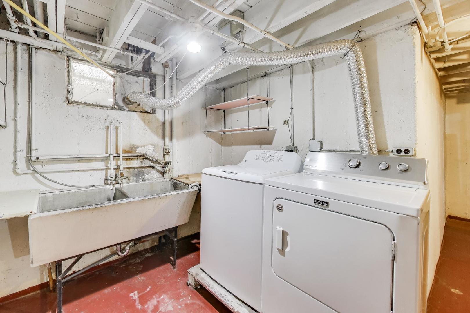 427 Tiffany Drive, Waukegan, IL 60085