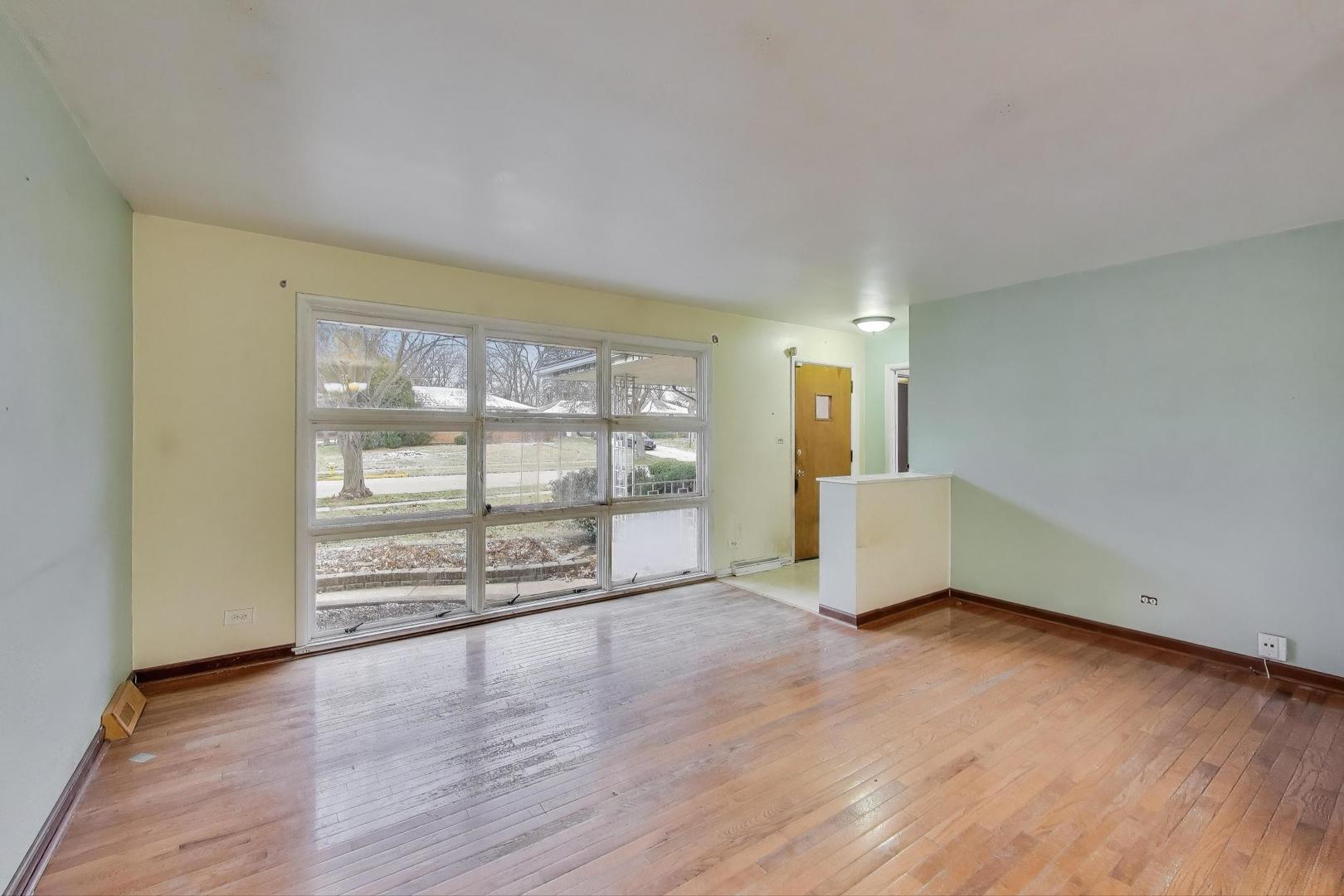 427 Tiffany Drive, Waukegan, IL 60085