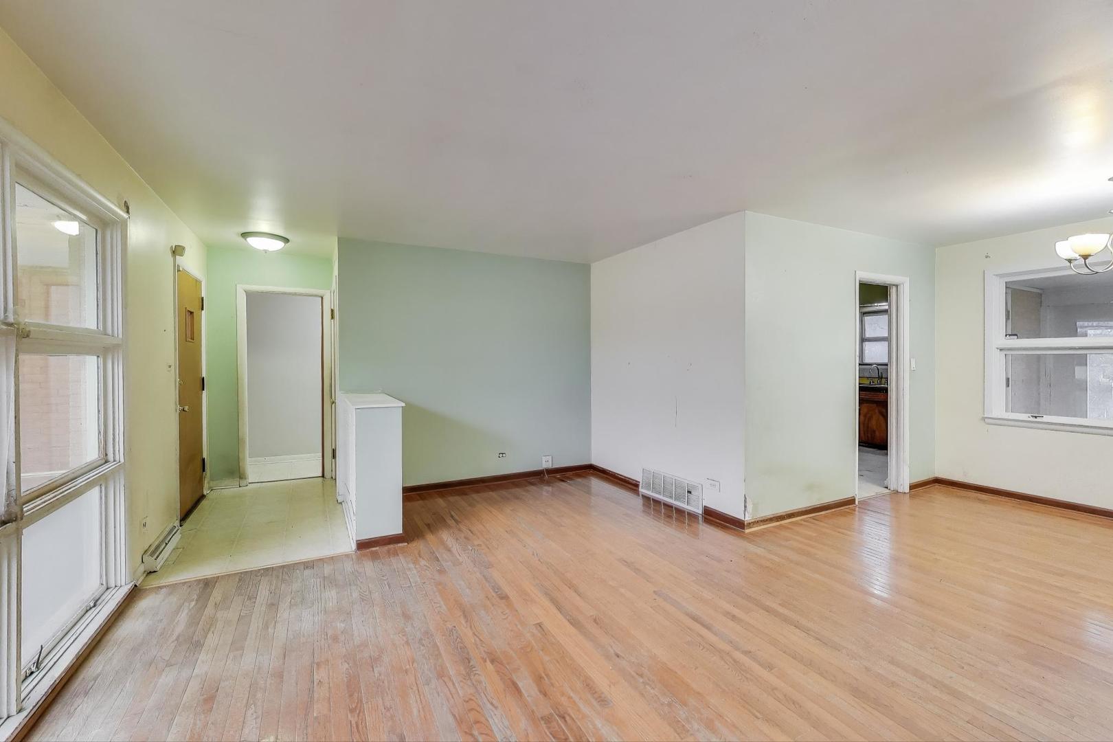 427 Tiffany Drive, Waukegan, IL 60085