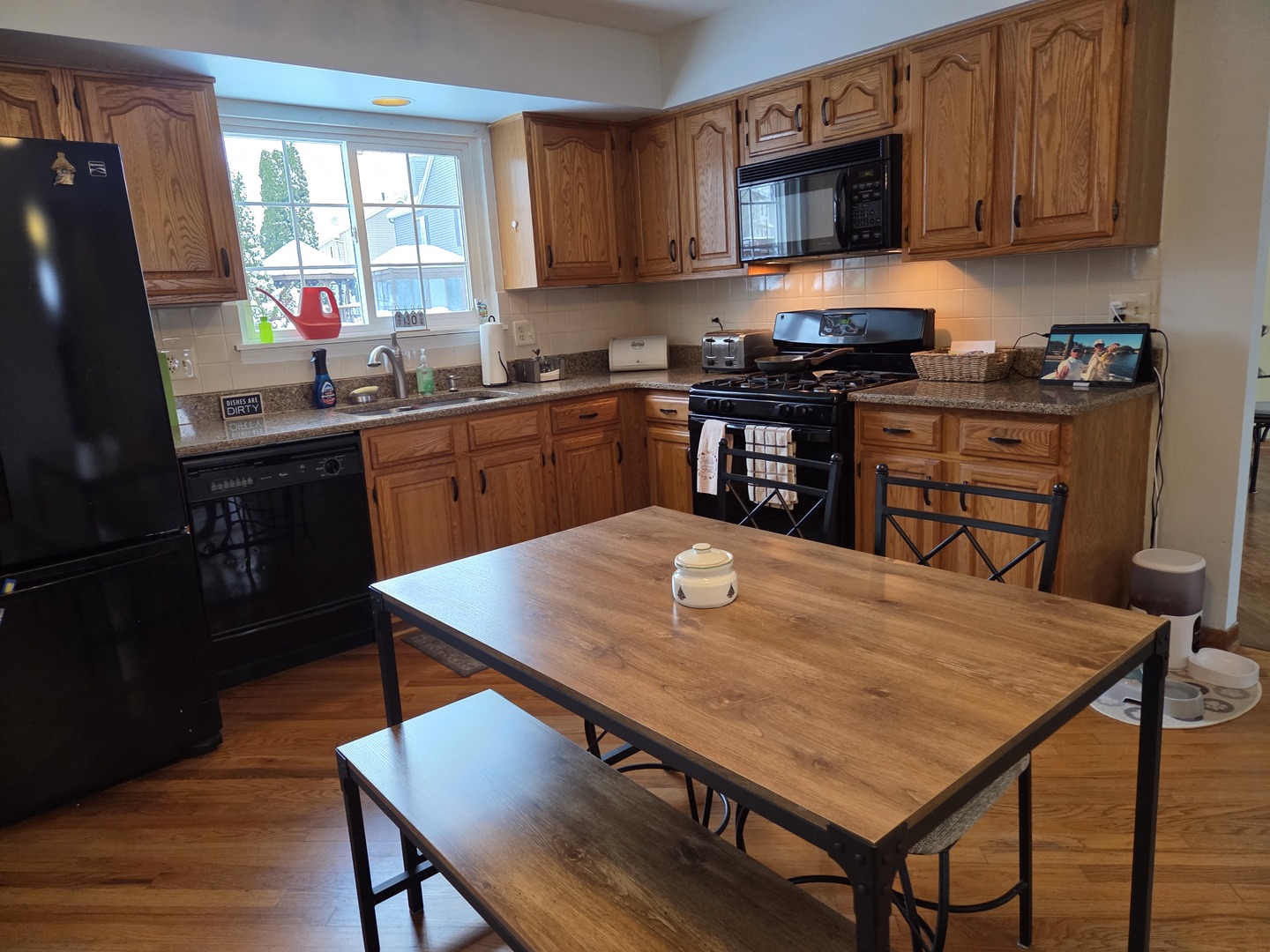 1065 Brighton Drive, Carol Stream, IL 60188