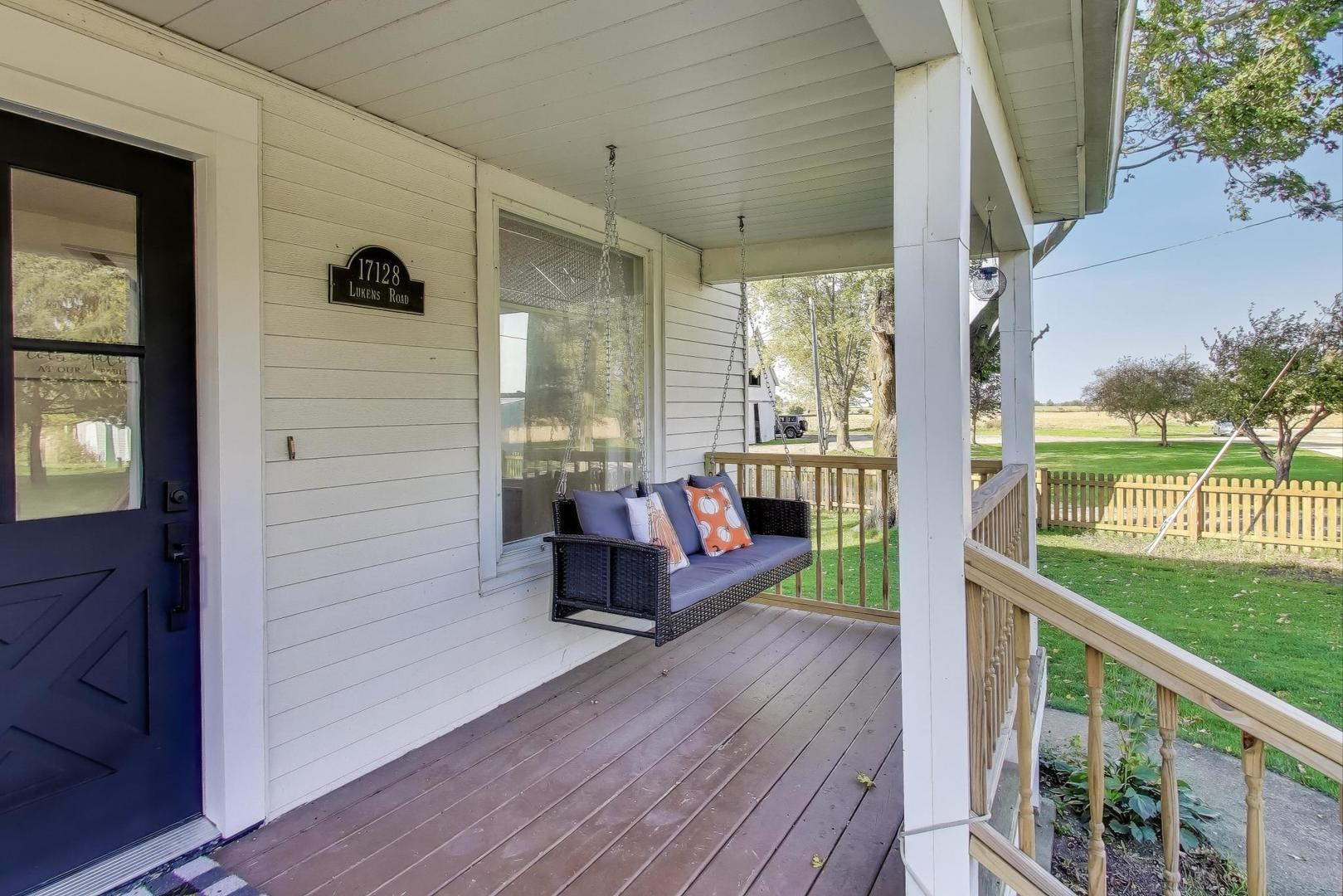 17128 Lukens Road, Sycamore, IL 60178