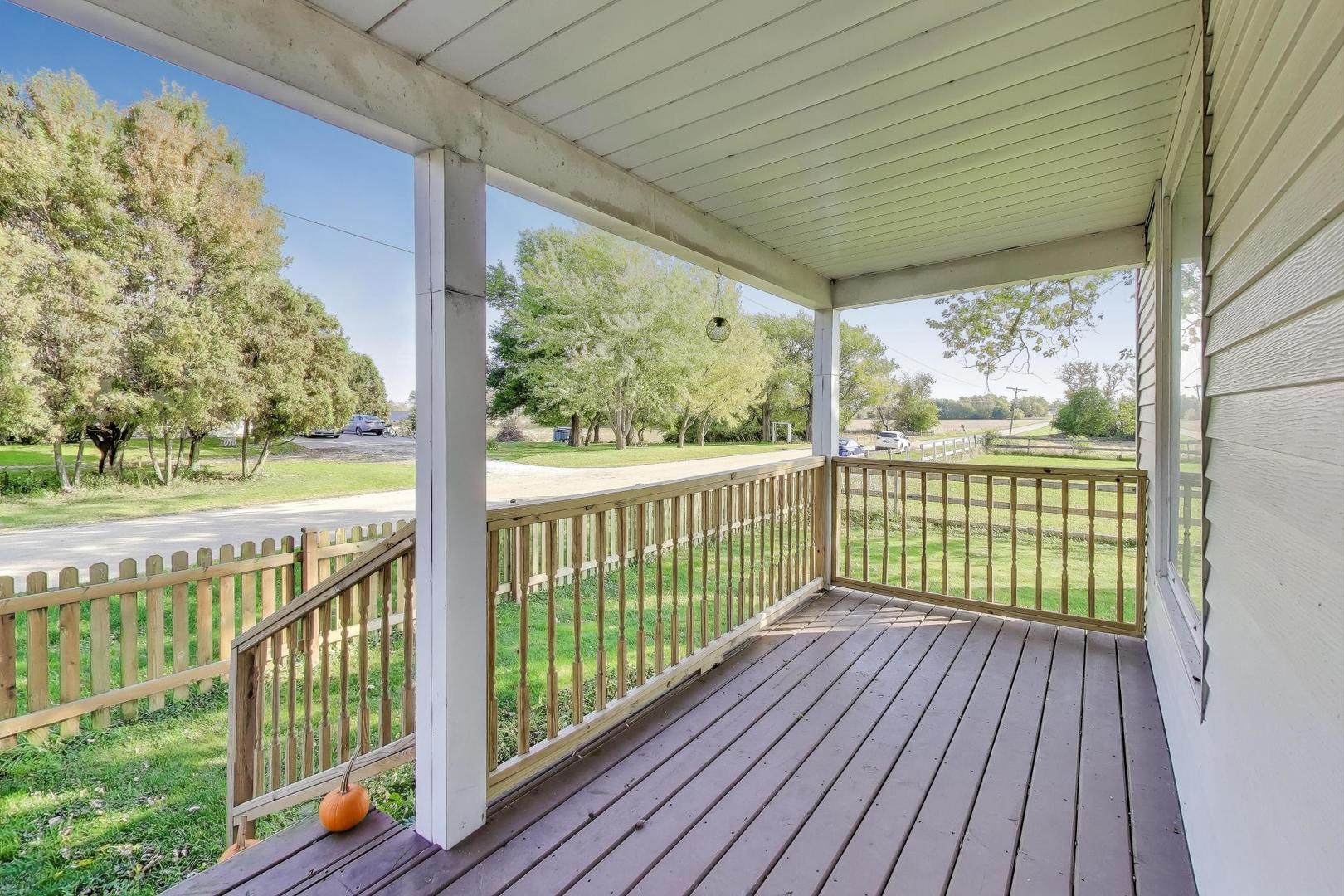 17128 Lukens Road, Sycamore, IL 60178