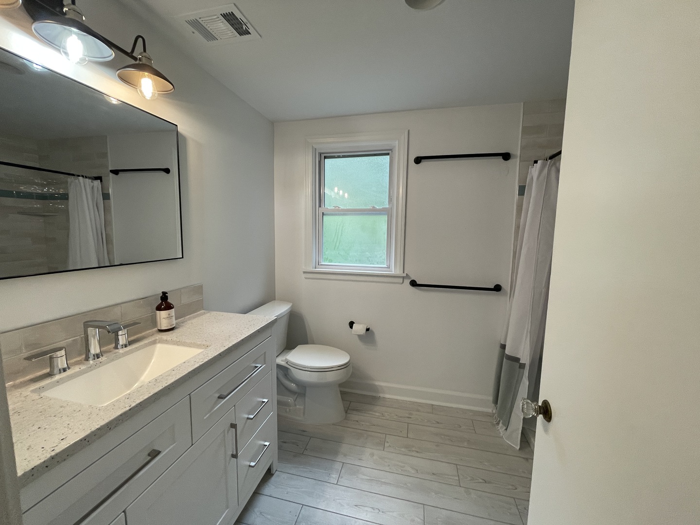 602 N President Street, Wheaton, IL 60187