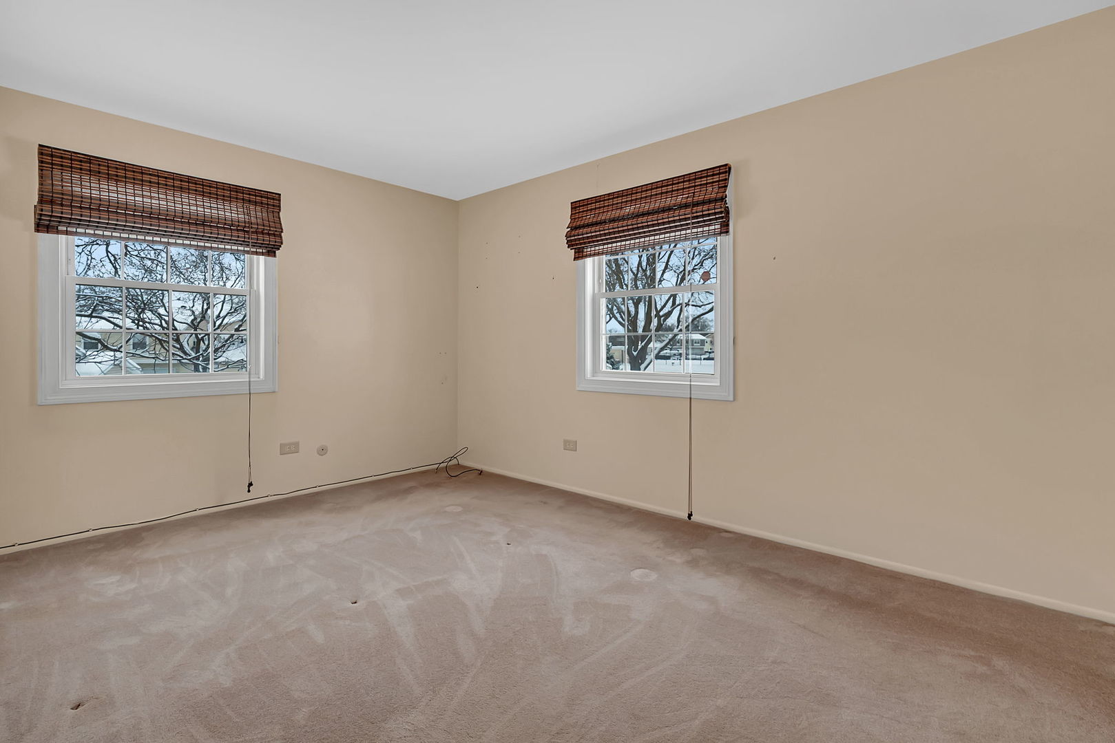 1242 Nova Court, Wheeling, IL 60090