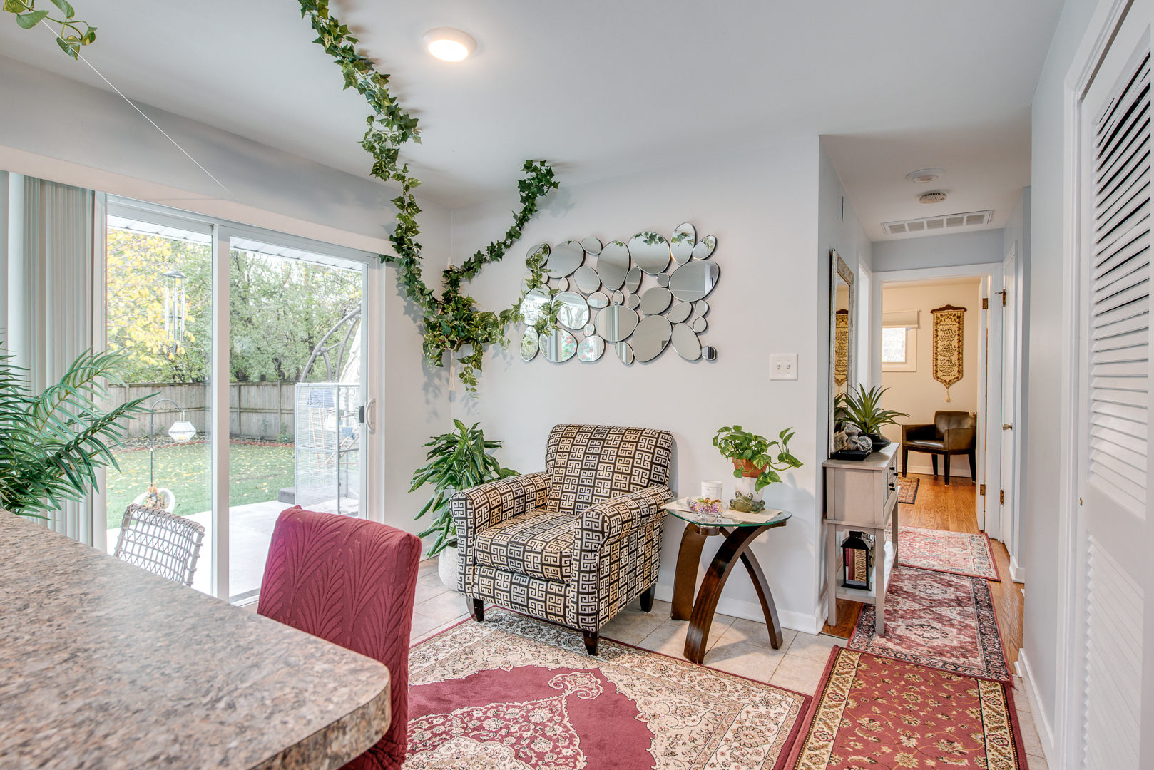 9523 Oconto Avenue, Morton Grove, IL 60053