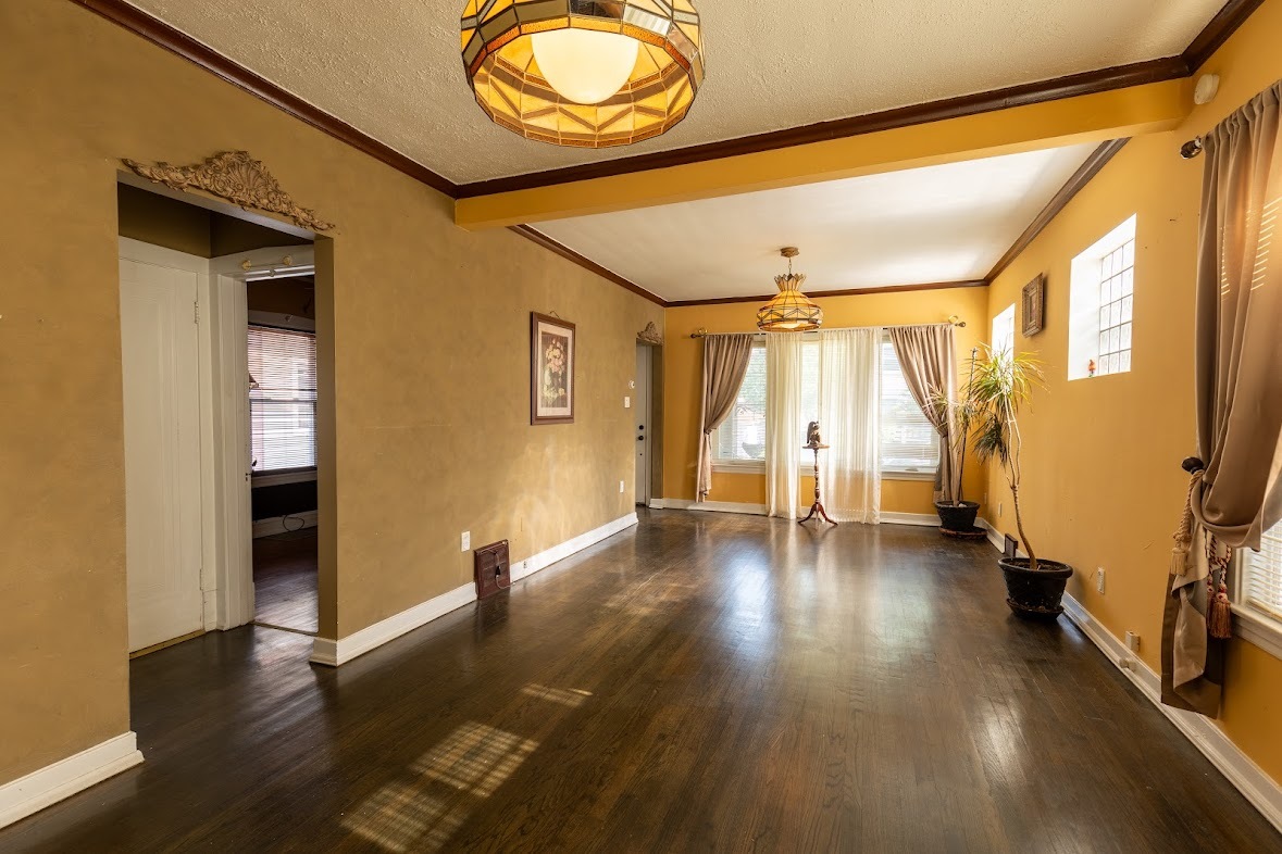 6840 29th Place, Berwyn, IL 60402