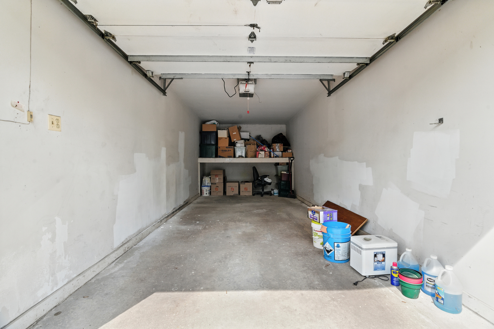 1207 S Old Wilke Road #303, Arlington Heights, IL 60005