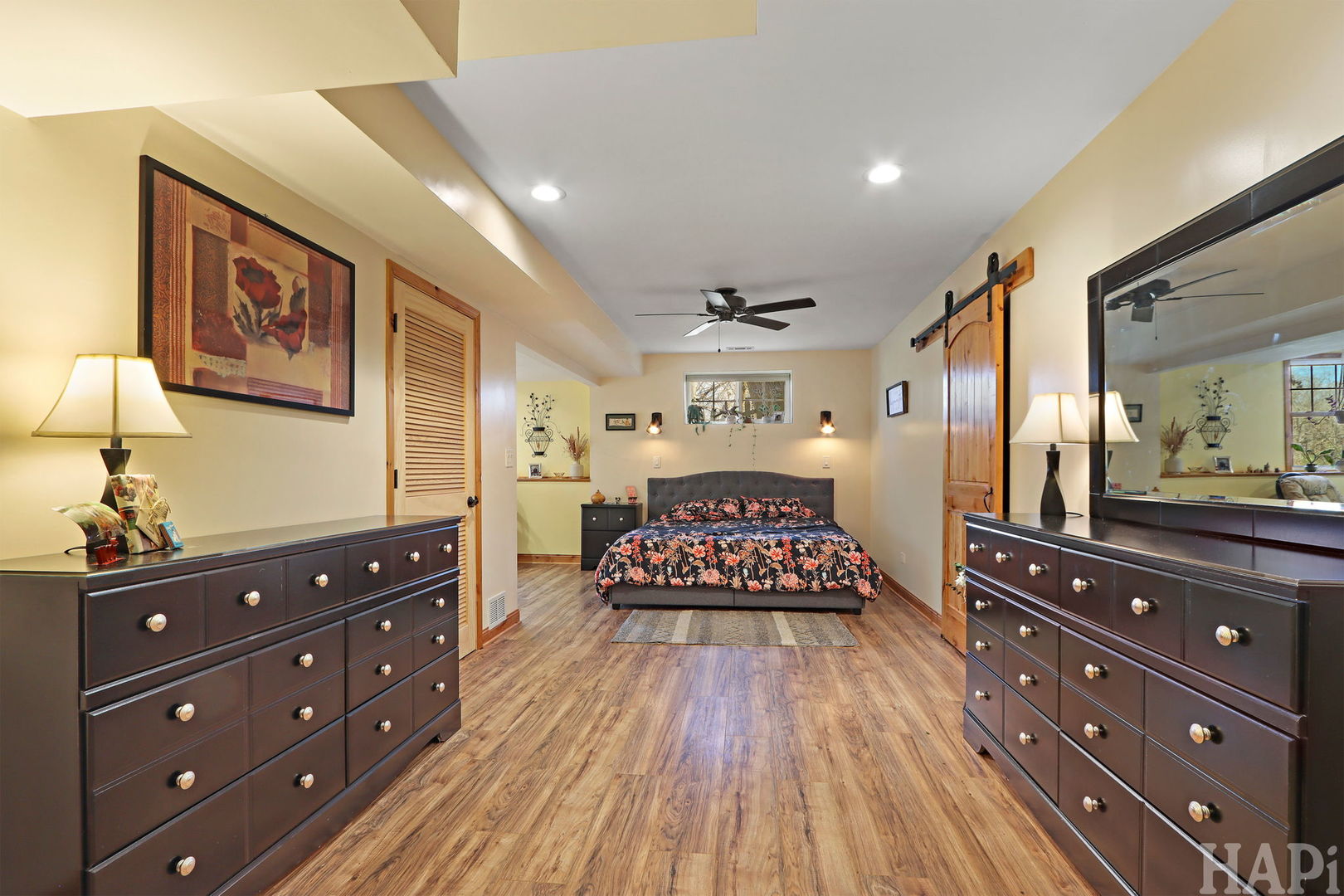 1512 W Oakleaf Drive, Johnsburg, IL 60051