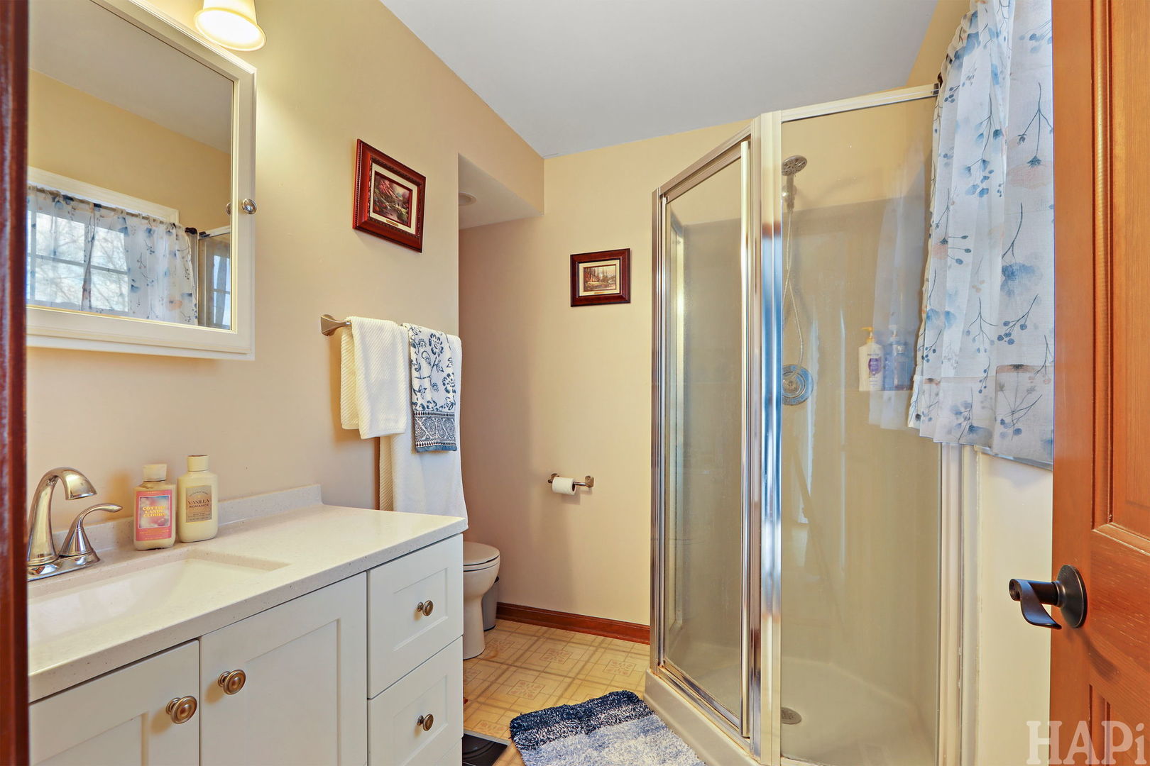 1512 W Oakleaf Drive, Johnsburg, IL 60051