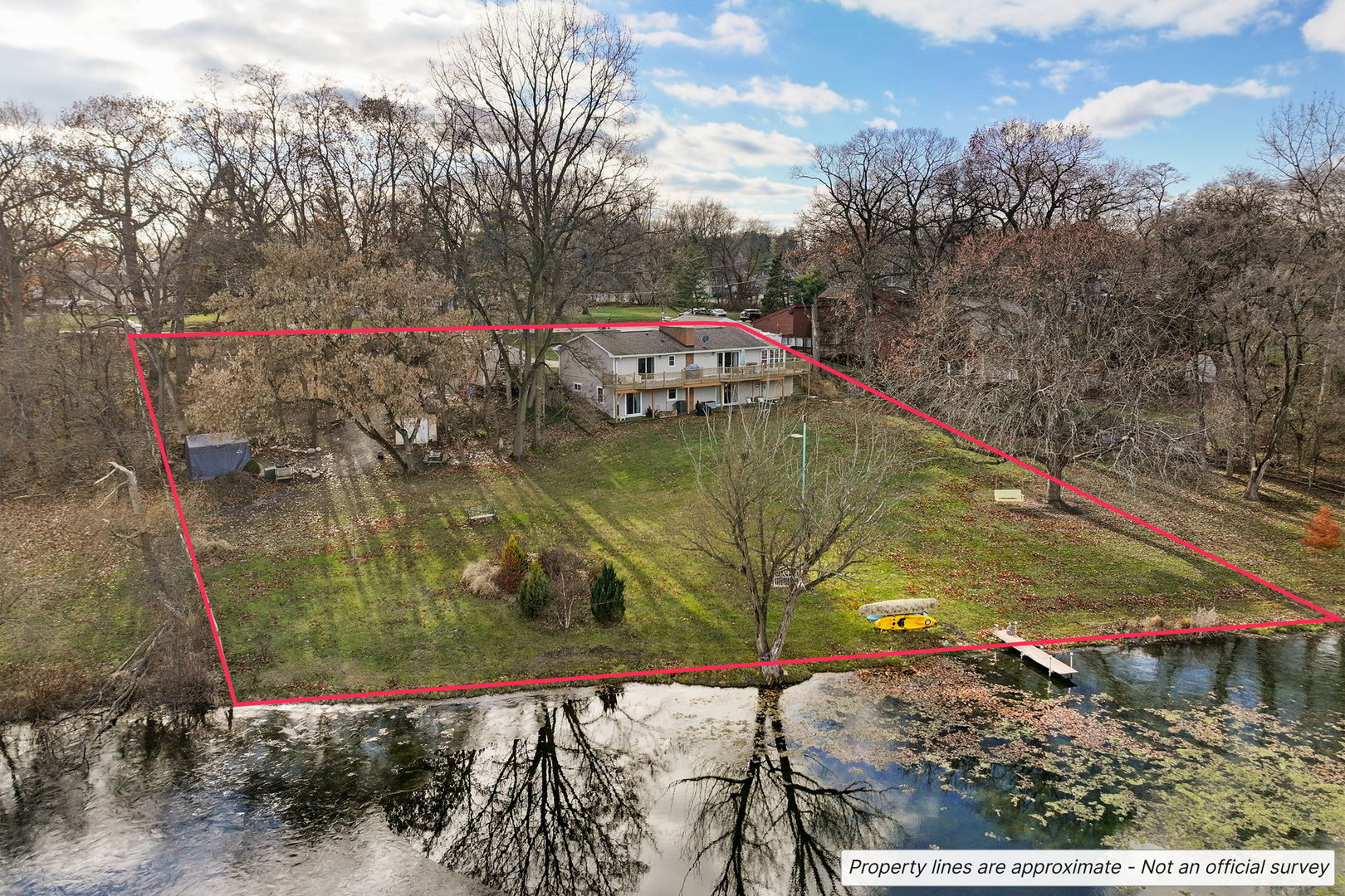 1512 W Oakleaf Drive, Johnsburg, IL 60051