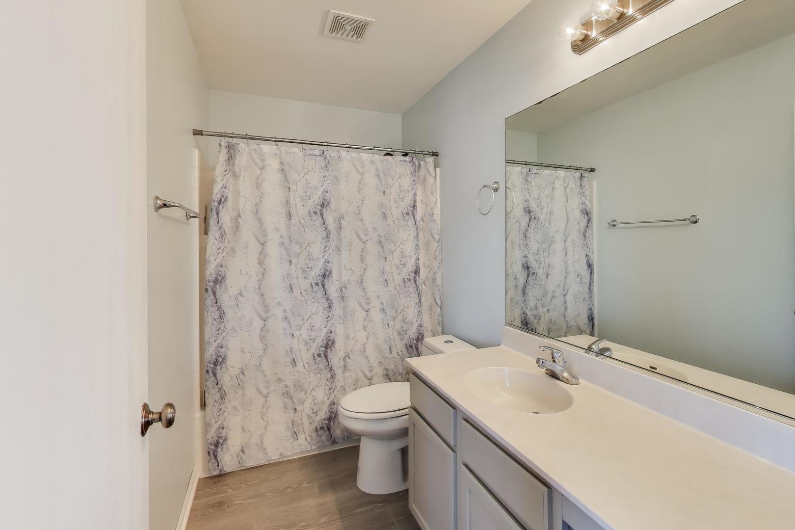 3120 Hoffman Street, Plano, IL 60545