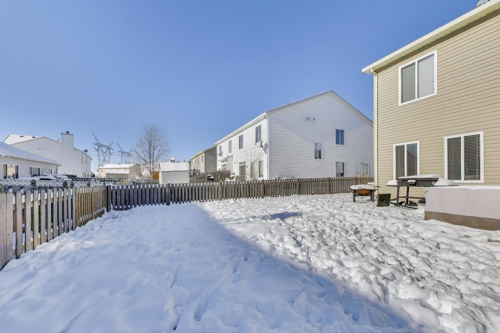 3120 Hoffman Street, Plano, IL 60545