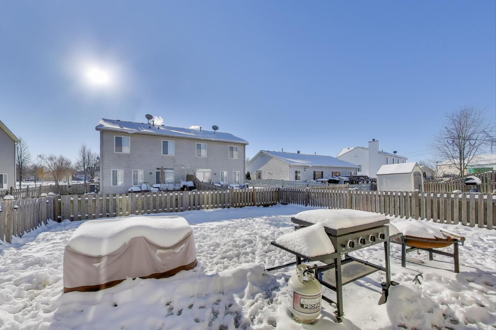 3120 Hoffman Street, Plano, IL 60545