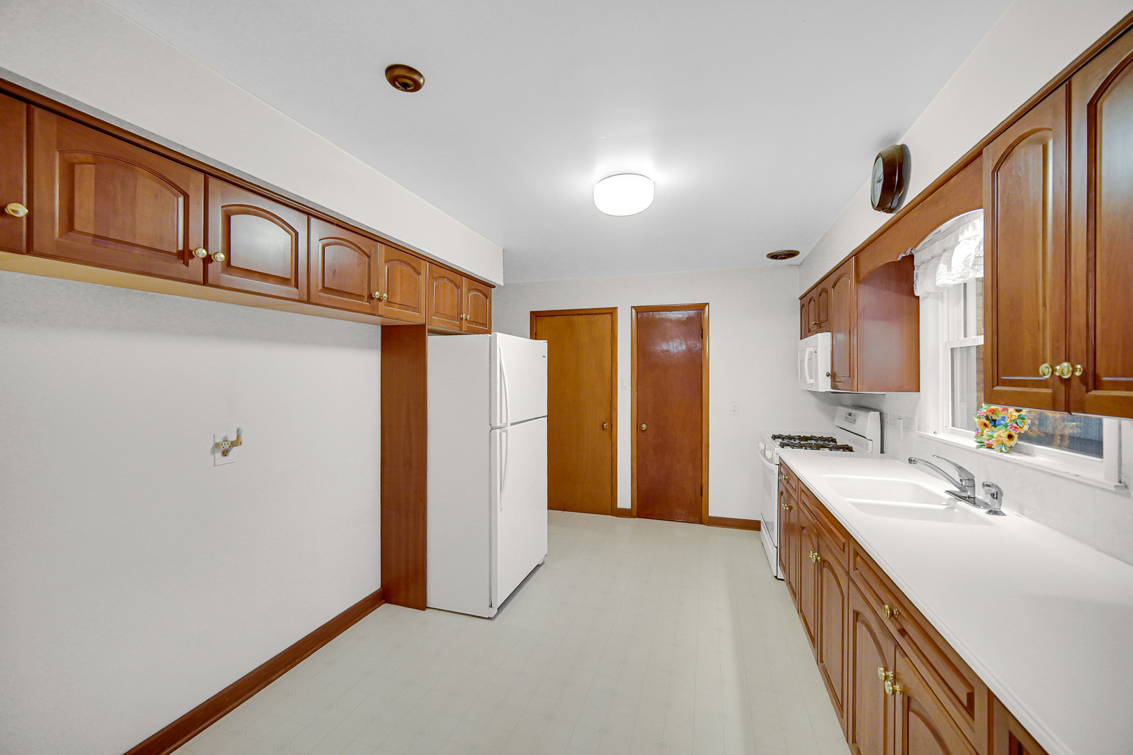 18423 Homewood Avenue, Homewood, IL 60430