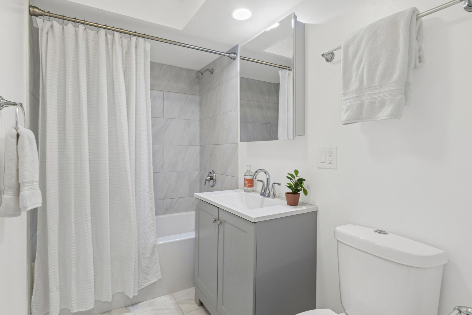 917 8th Avenue #9, La Grange, IL 60525