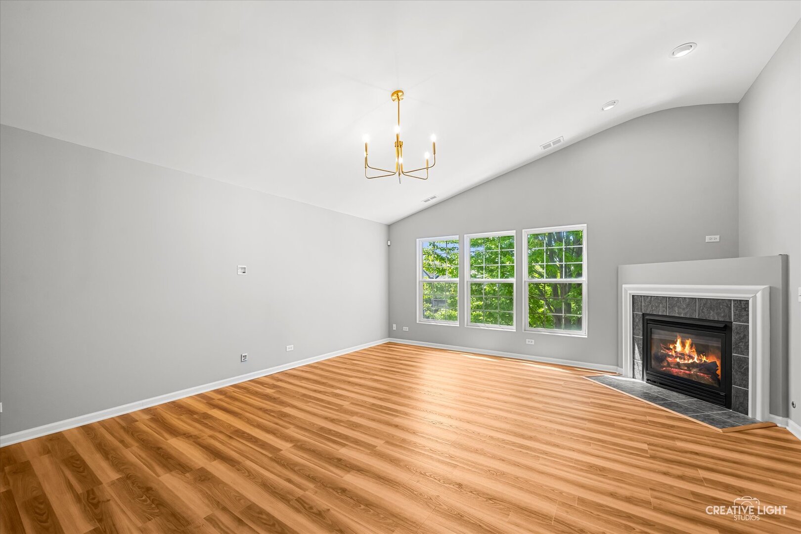 3152 Ollerton Avenue, Aurora, IL 60502