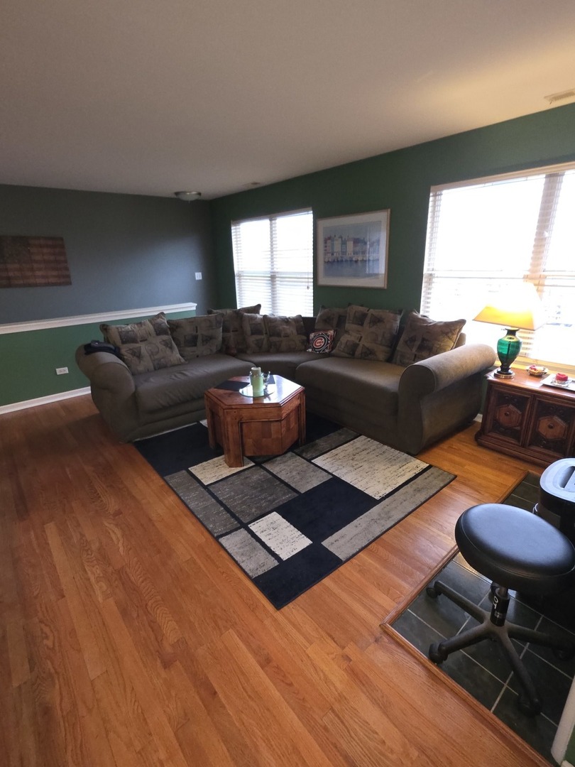 12245 Fairway Circle #D, Blue Island, IL 60406