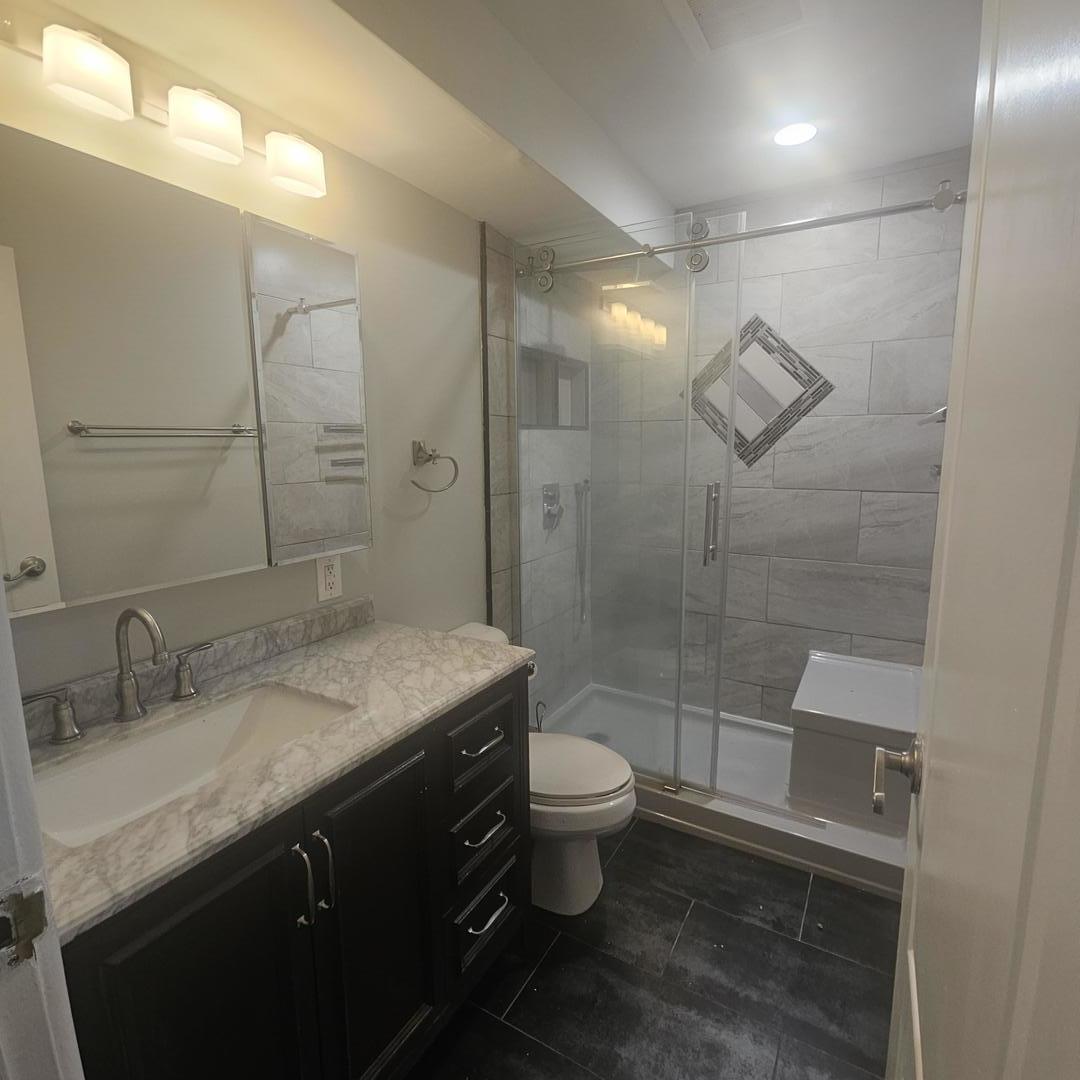 1461 N Winslowe Drive #203, Palatine, IL 60074