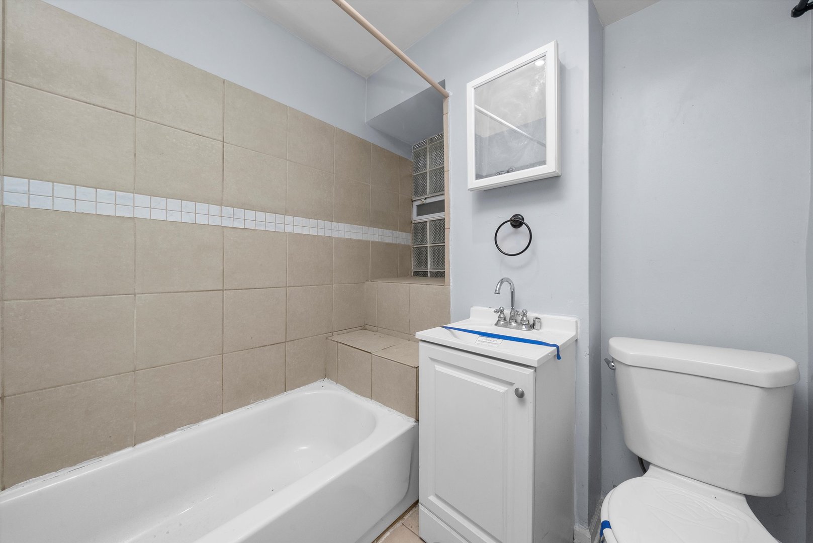 4615 S Vincennes Avenue, Chicago, IL 60653