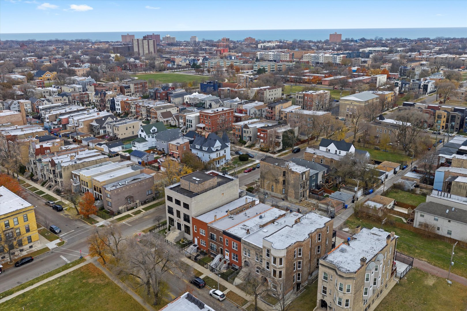 4615 S Vincennes Avenue, Chicago, IL 60653