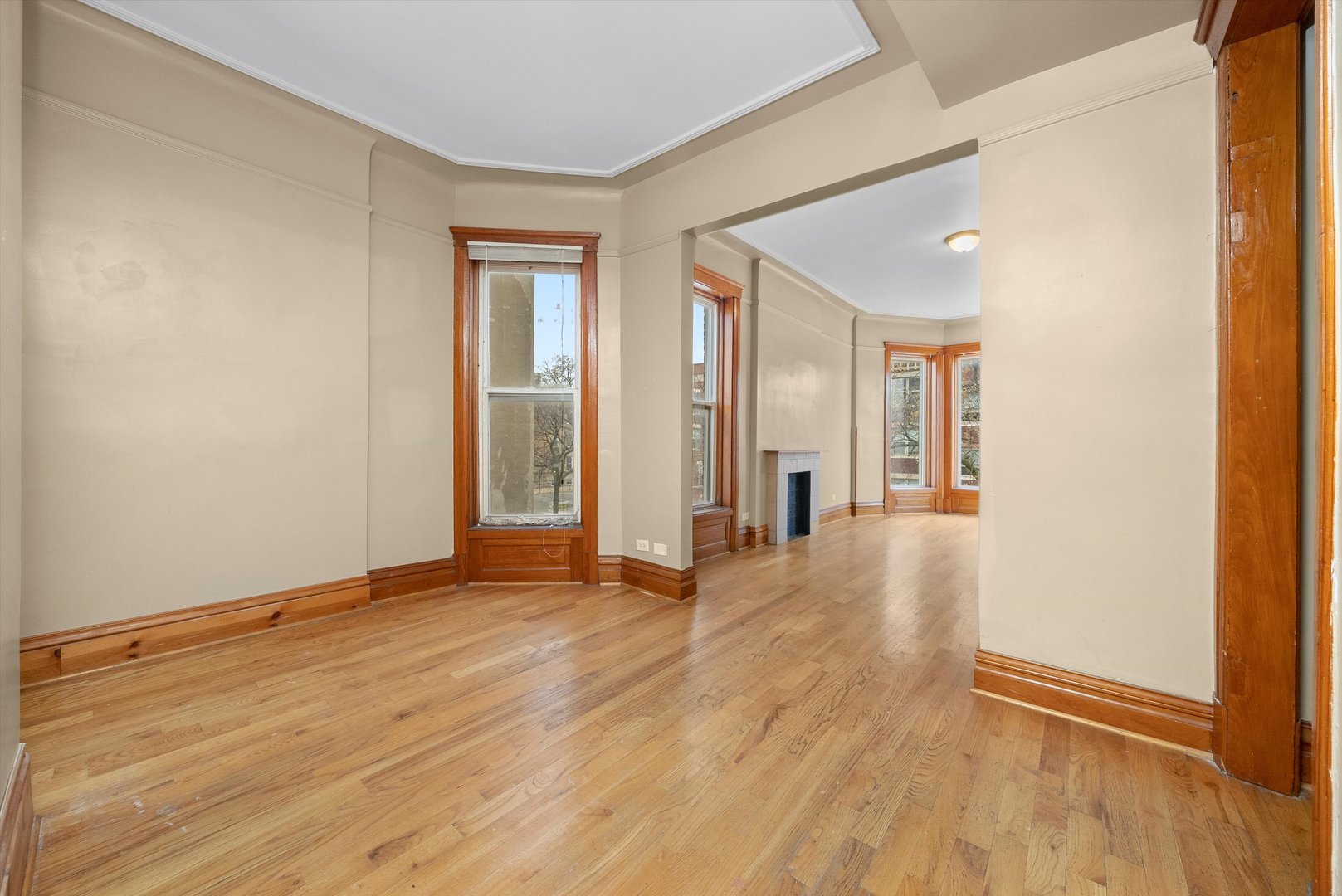 4615 S Vincennes Avenue, Chicago, IL 60653