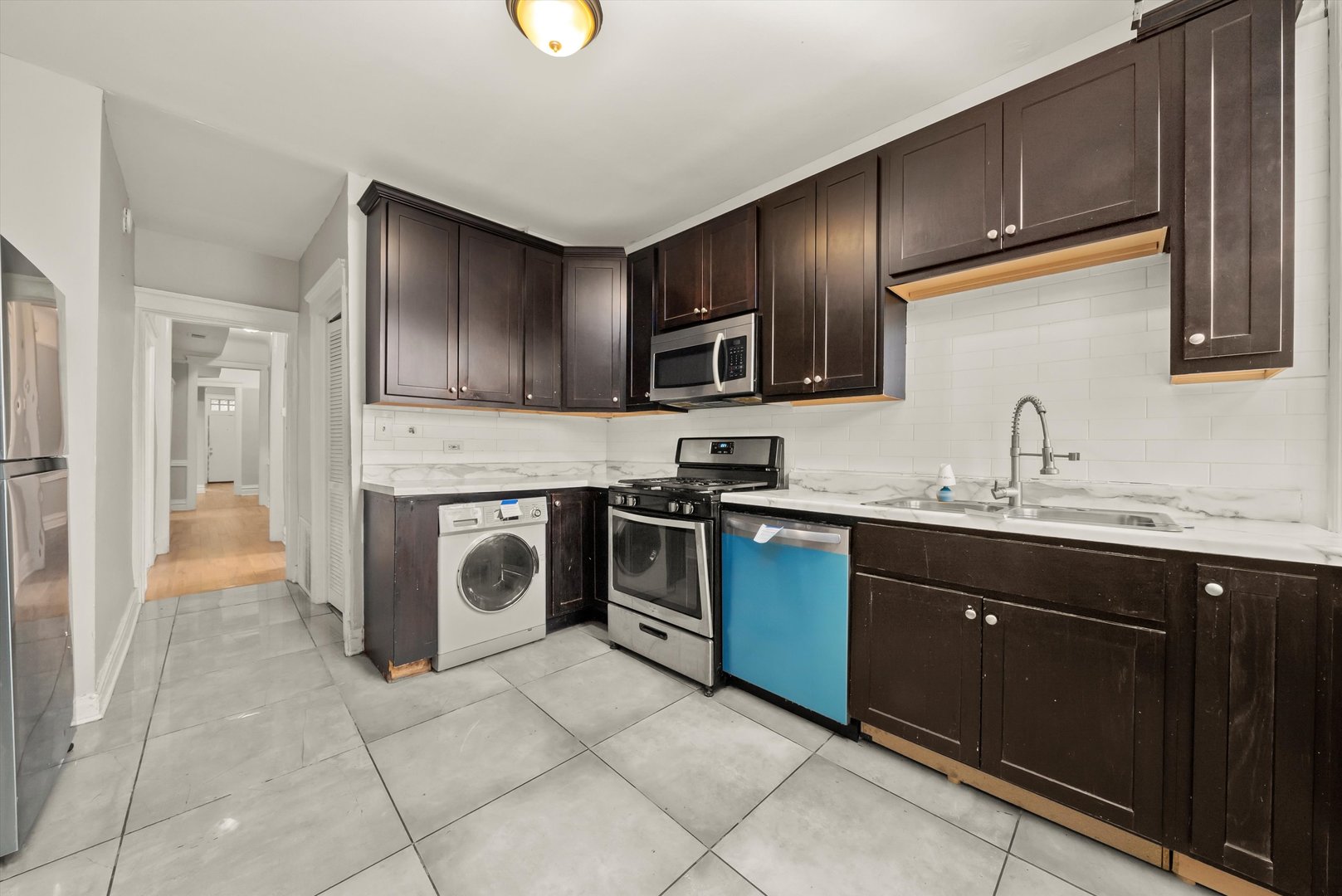 4615 S Vincennes Avenue, Chicago, IL 60653