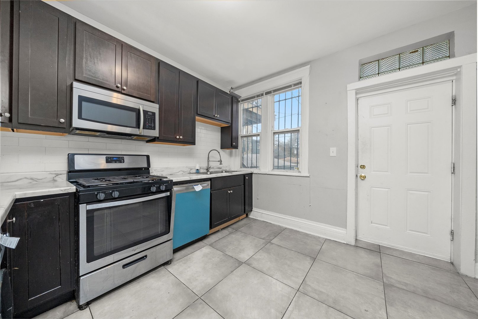 4615 S Vincennes Avenue, Chicago, IL 60653