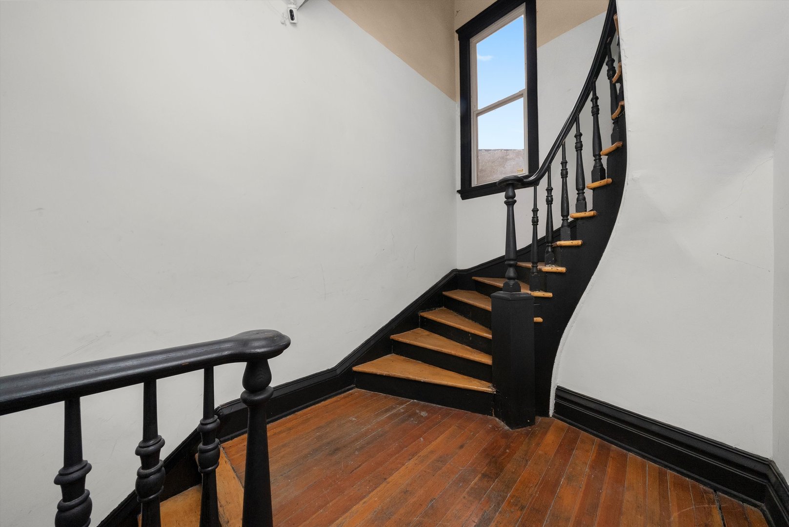 4615 S Vincennes Avenue, Chicago, IL 60653