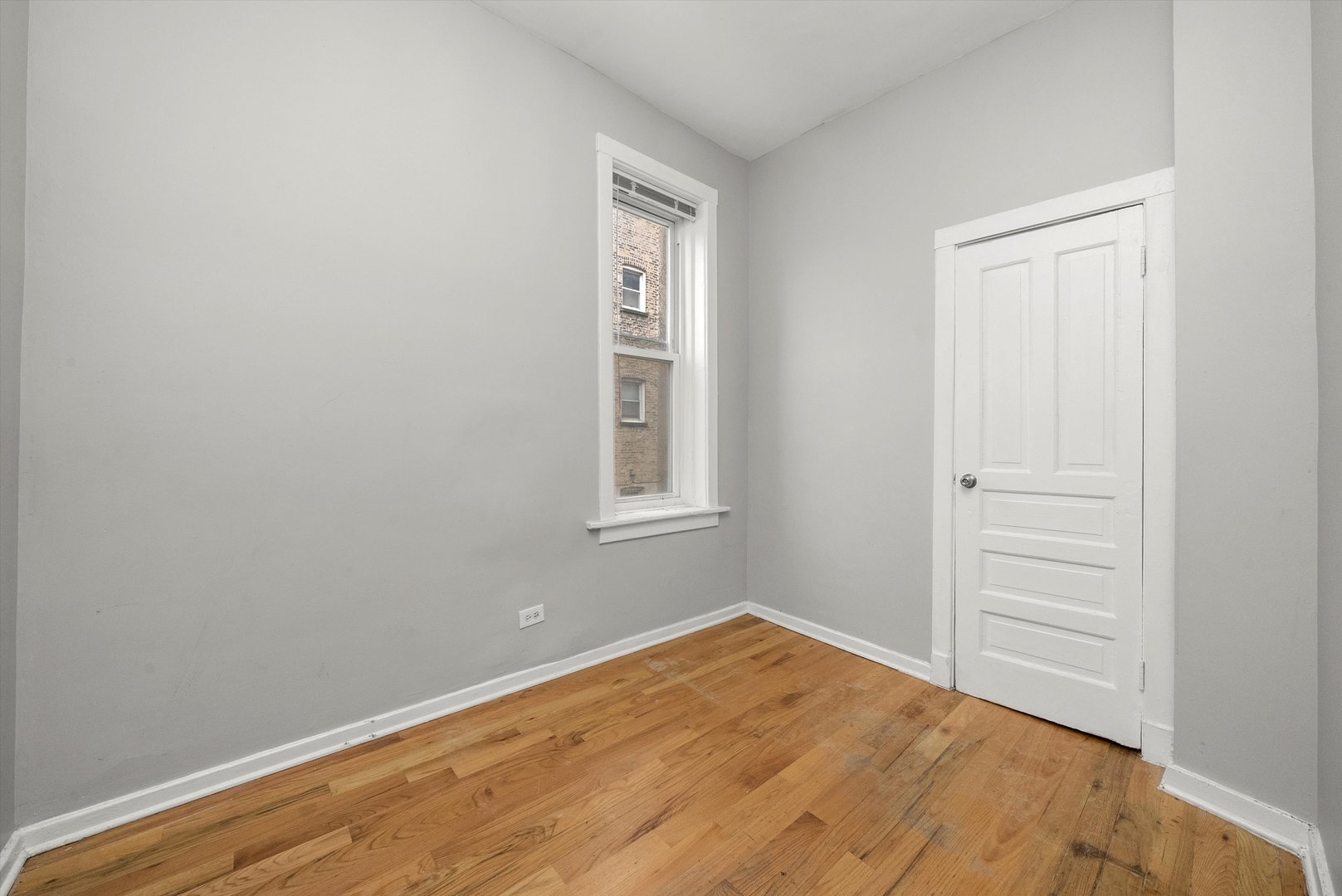 4615 S Vincennes Avenue, Chicago, IL 60653