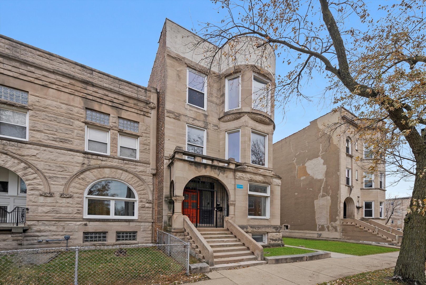 4615 S Vincennes Avenue, Chicago, IL 60653