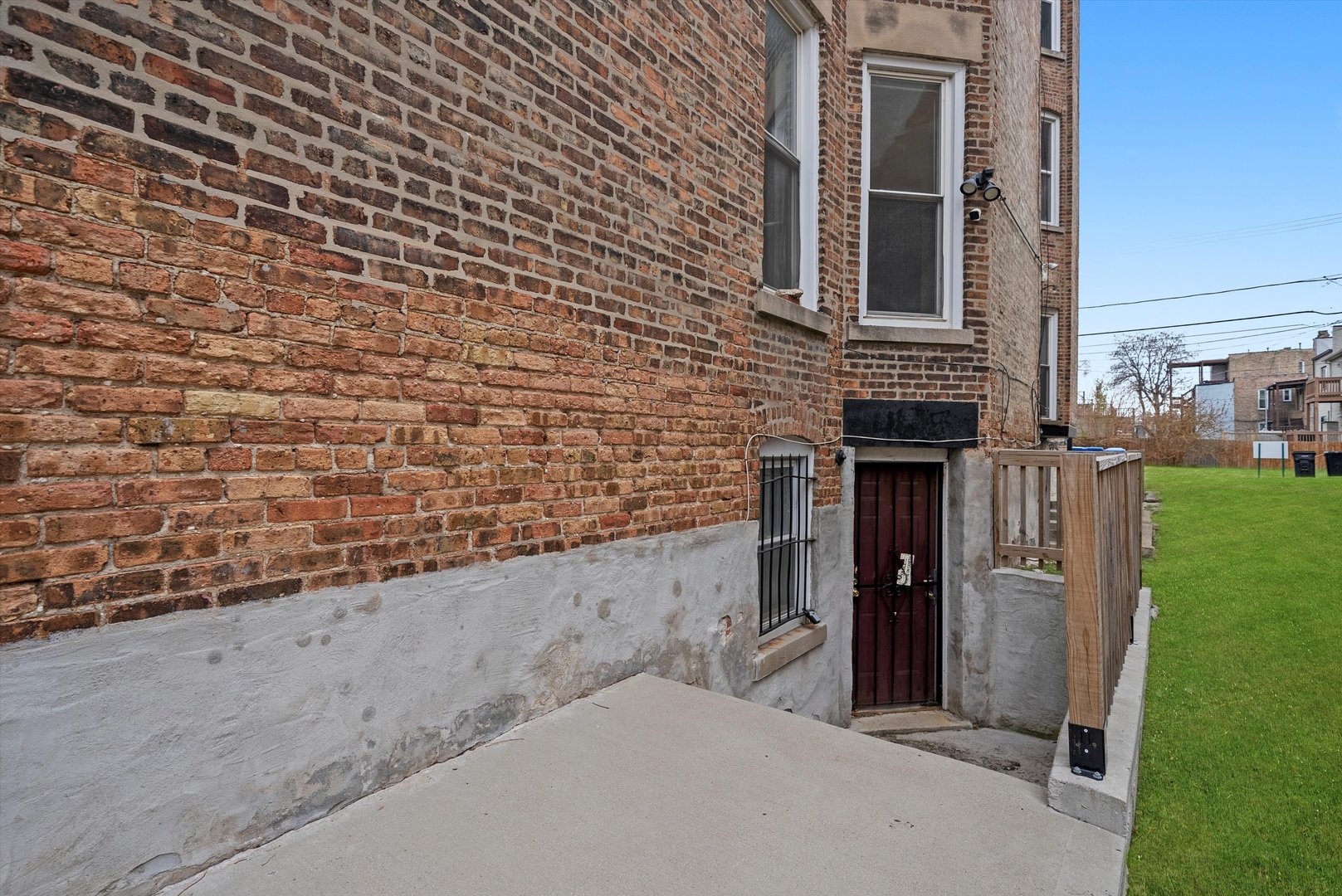 4615 S Vincennes Avenue, Chicago, IL 60653
