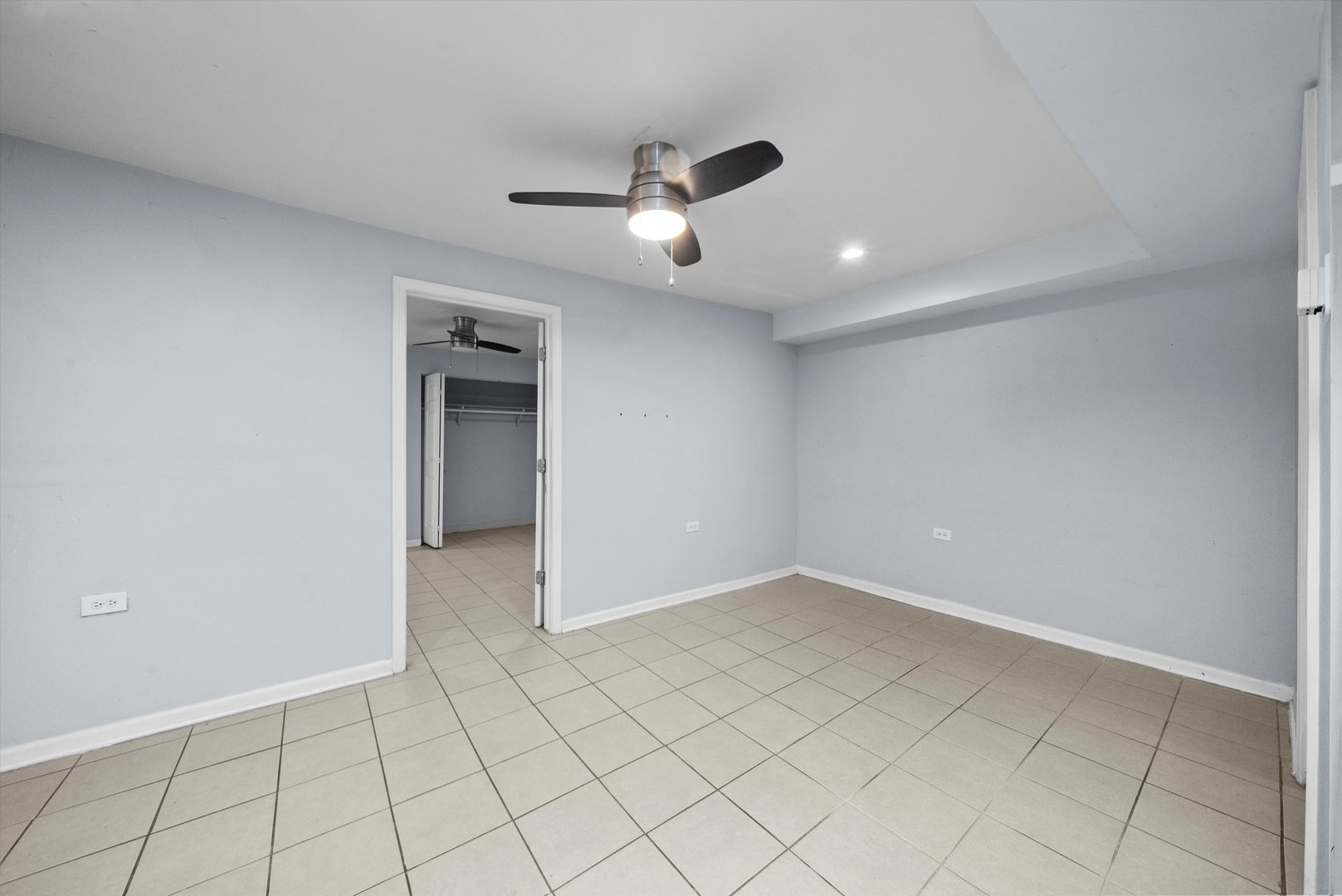 4615 S Vincennes Avenue, Chicago, IL 60653