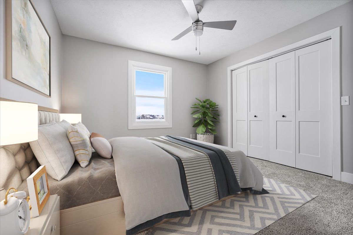 10 Prenzler Drive, Bloomington, IL 61704