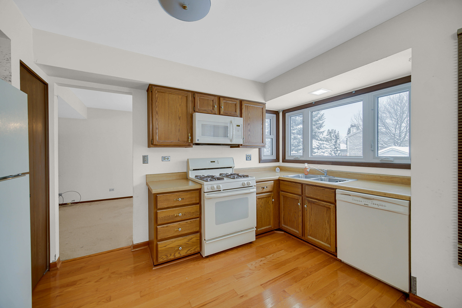 Elk Grove Village, IL 60007