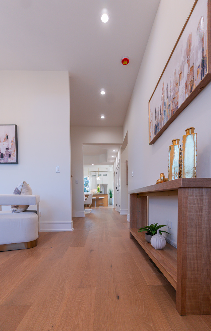 1018 N Princeton Avenue, Villa Park, IL 60181