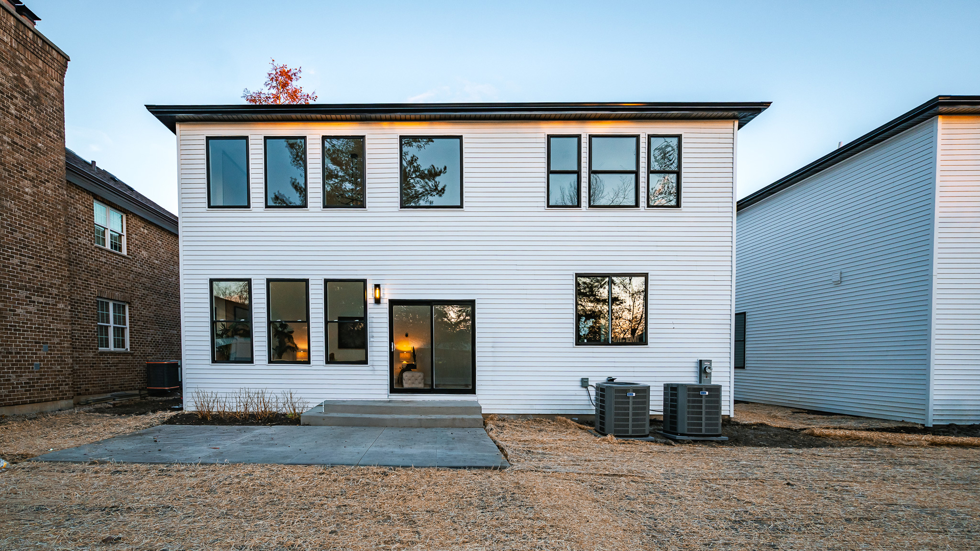 1018 N Princeton Avenue, Villa Park, IL 60181