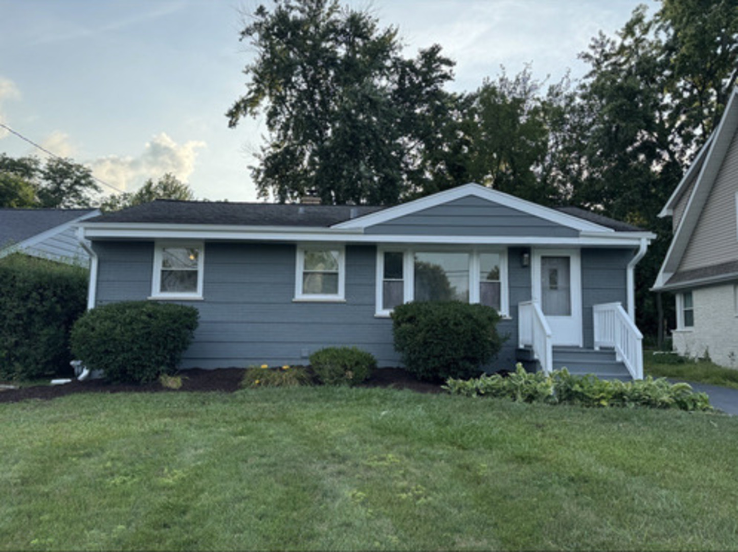 758 N Kenilworth Avenue, Glen Ellyn, IL 60137