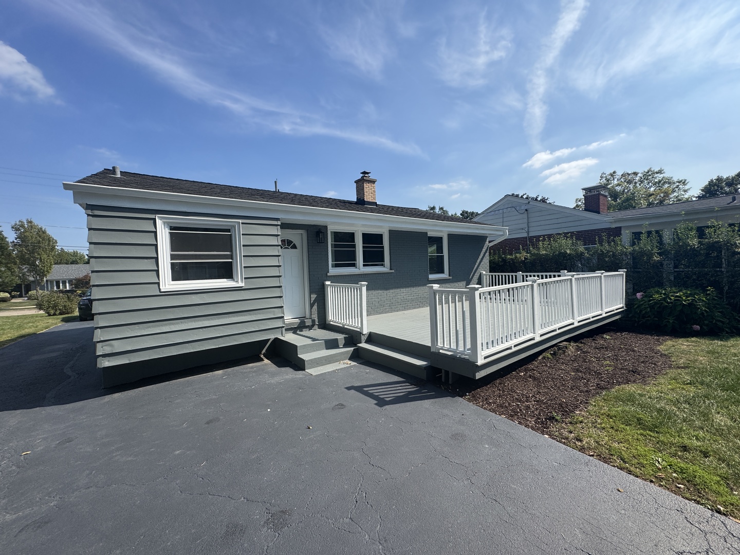 758 N Kenilworth Avenue, Glen Ellyn, IL 60137