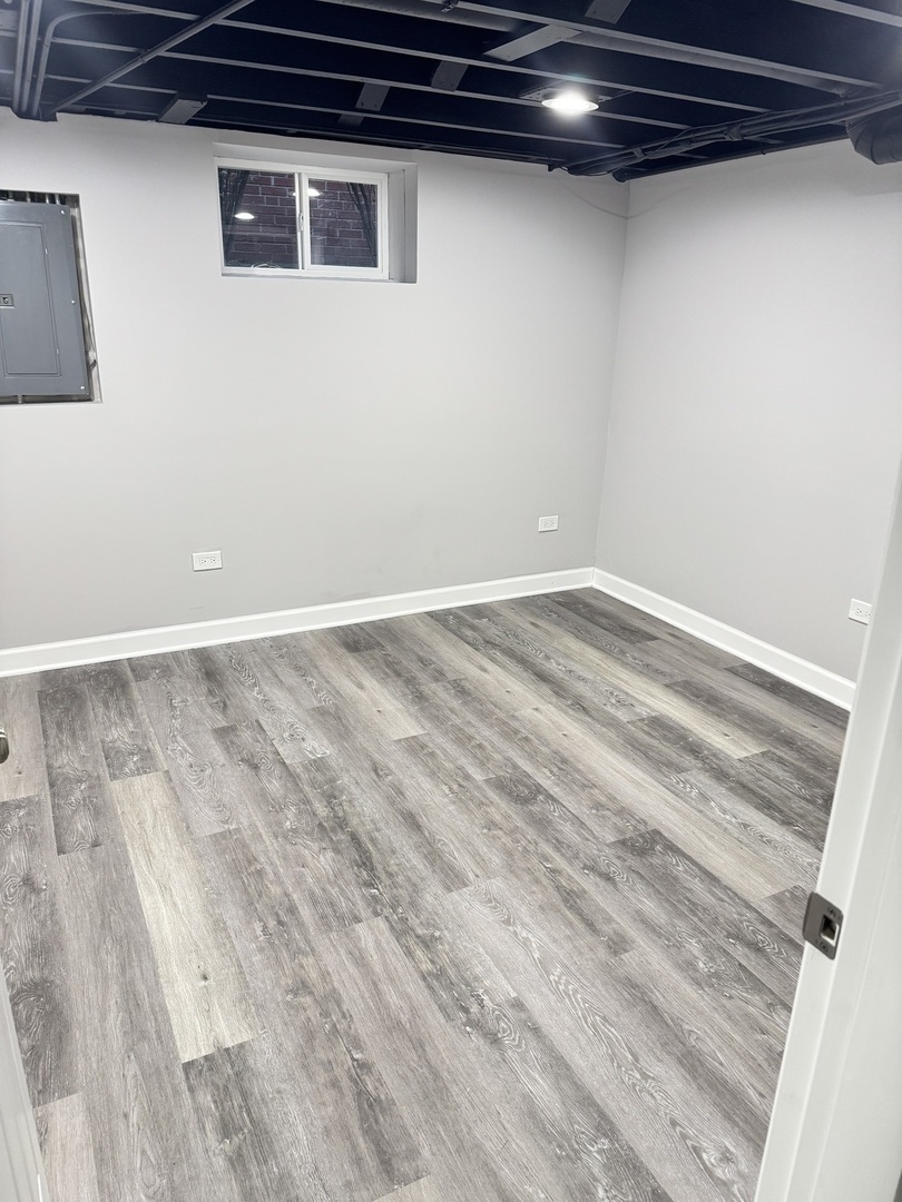 758 N Kenilworth Avenue, Glen Ellyn, IL 60137