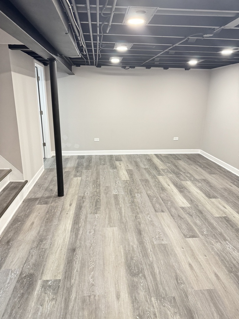 758 N Kenilworth Avenue, Glen Ellyn, IL 60137